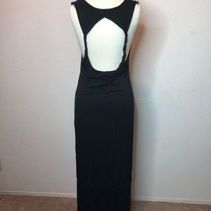 Long black sleeveless dress small